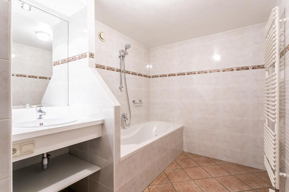 Panorama Sousberg B&B En Appartementen Schin op Geul Luaran gambar